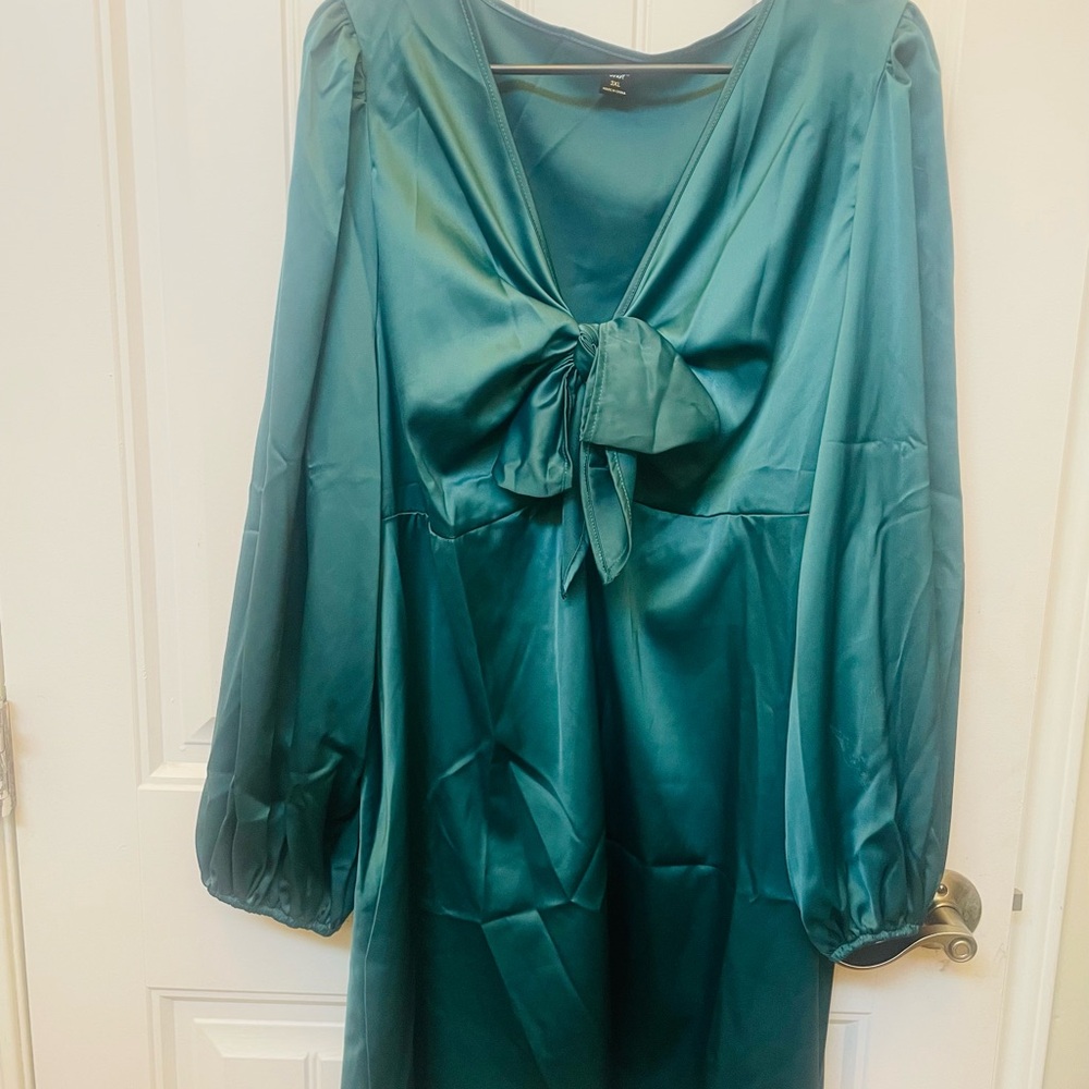 SHEIN Teal Midi Dress